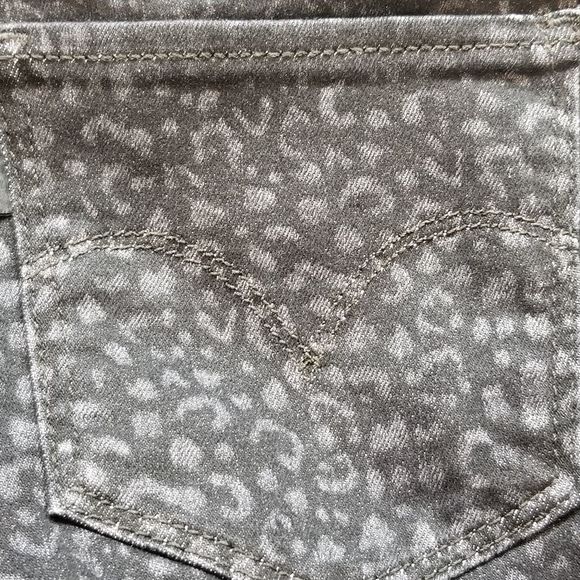 LEVI'S LEOPARD 711 SKINNY SIZE 0/25 BNWT - Picture 8 of 8